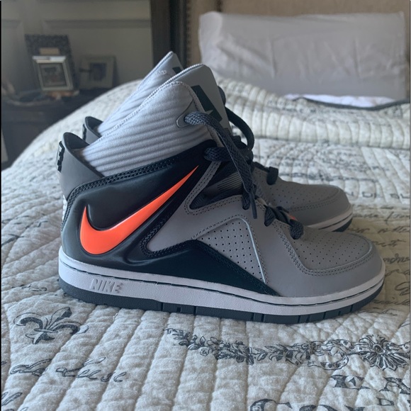 Nike Shoes - $Sale$ Nike high tops